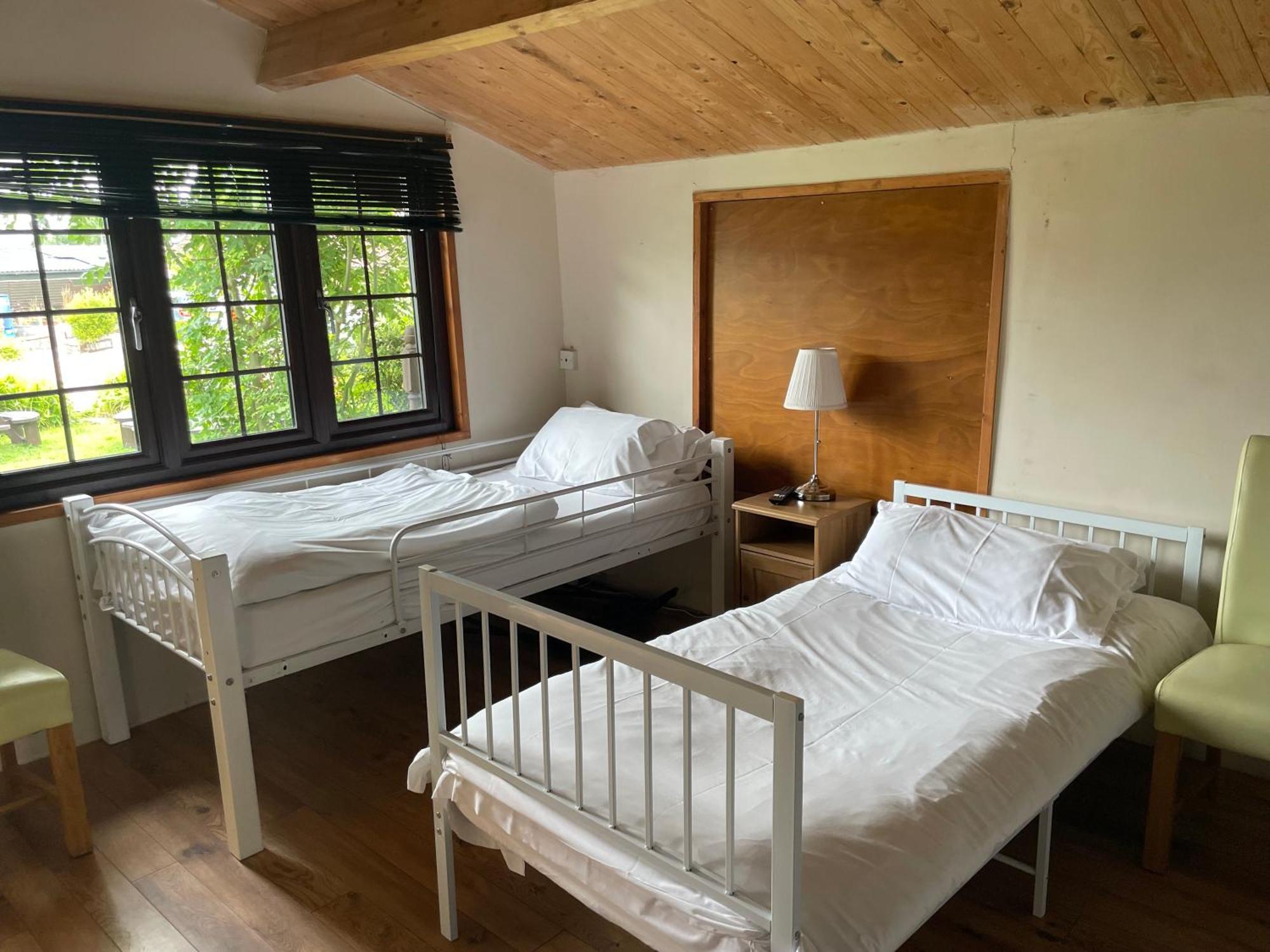 Bridge Farm Guesthouse Rooms Dundry Экстерьер фото
