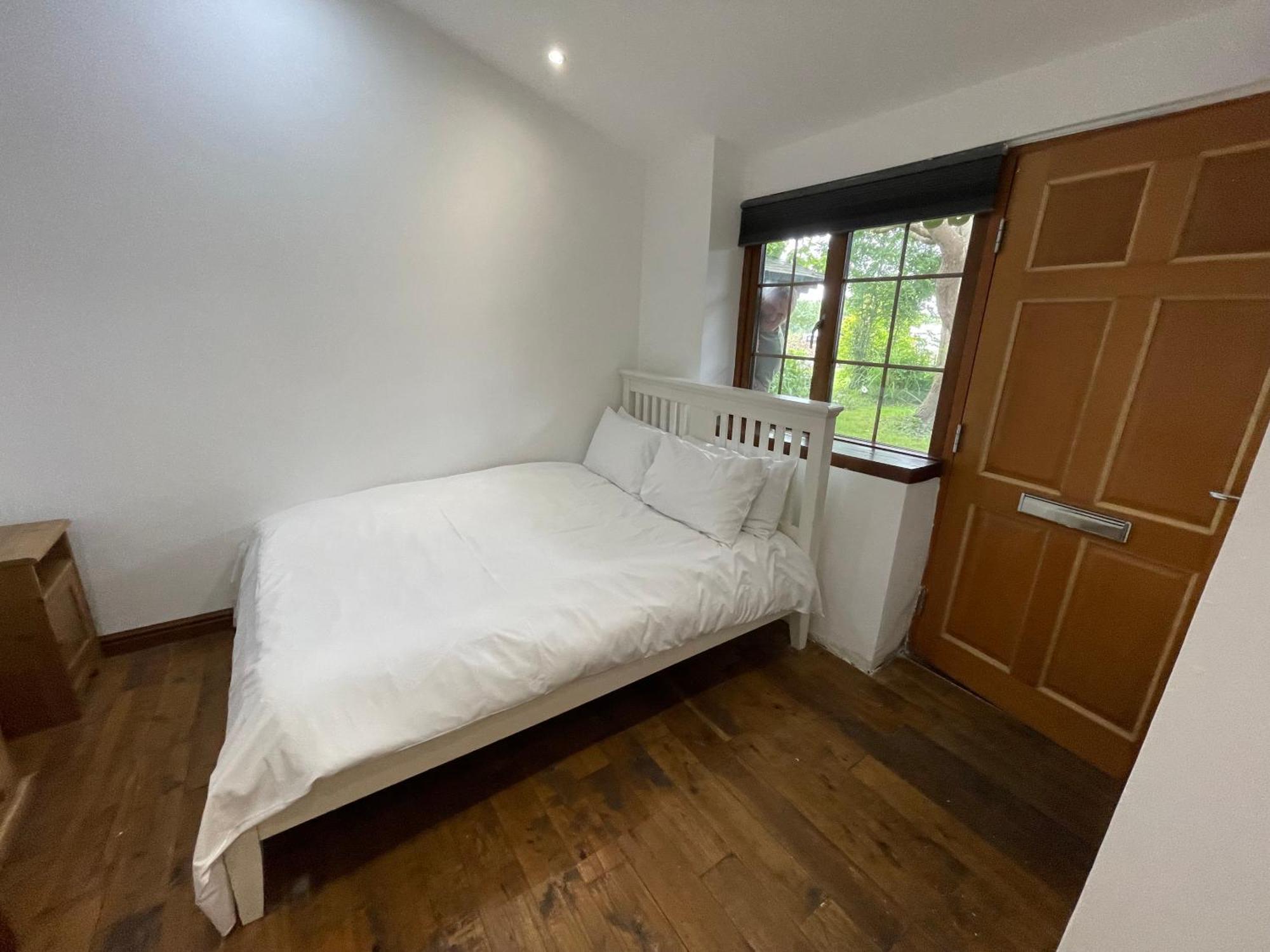 Bridge Farm Guesthouse Rooms Dundry Экстерьер фото