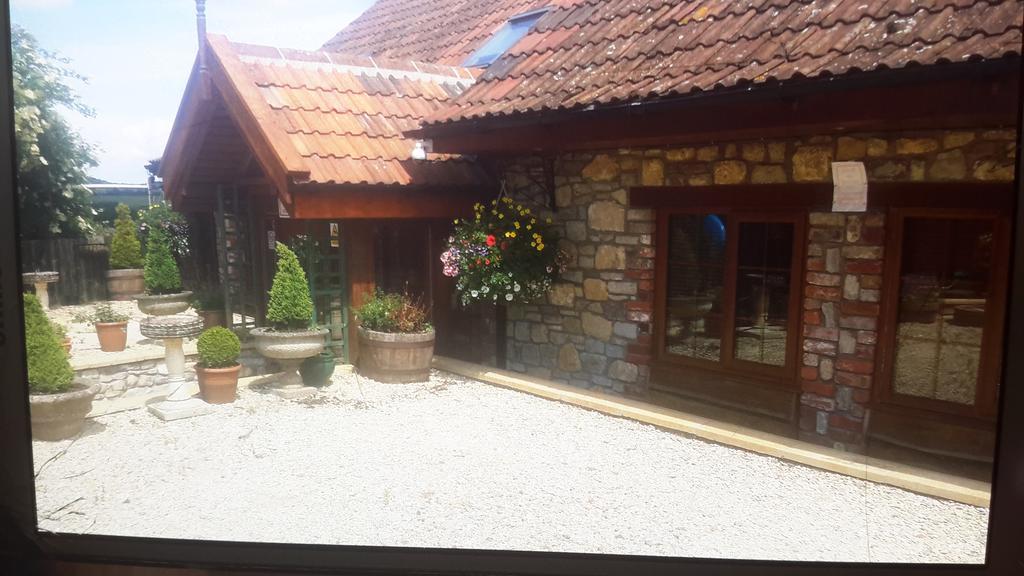 Bridge Farm Guesthouse Rooms Dundry Экстерьер фото